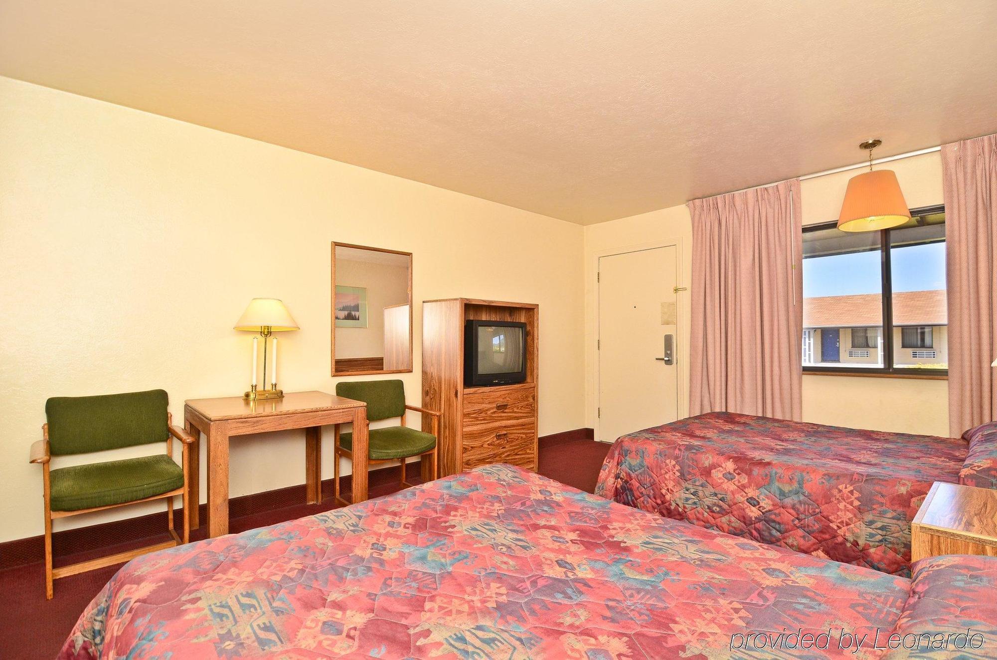 Super 8 By Wyndham Williams West Route 66 - Grand Canyon Area الغرفة الصورة