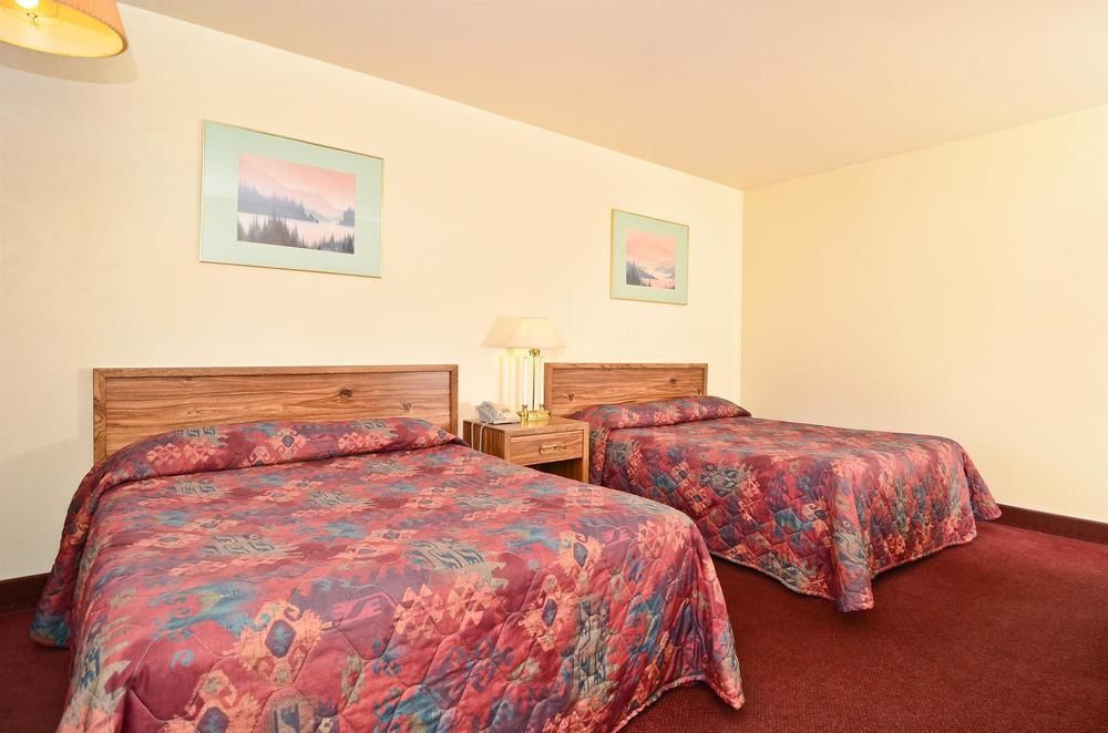 Super 8 By Wyndham Williams West Route 66 - Grand Canyon Area المظهر الخارجي الصورة
