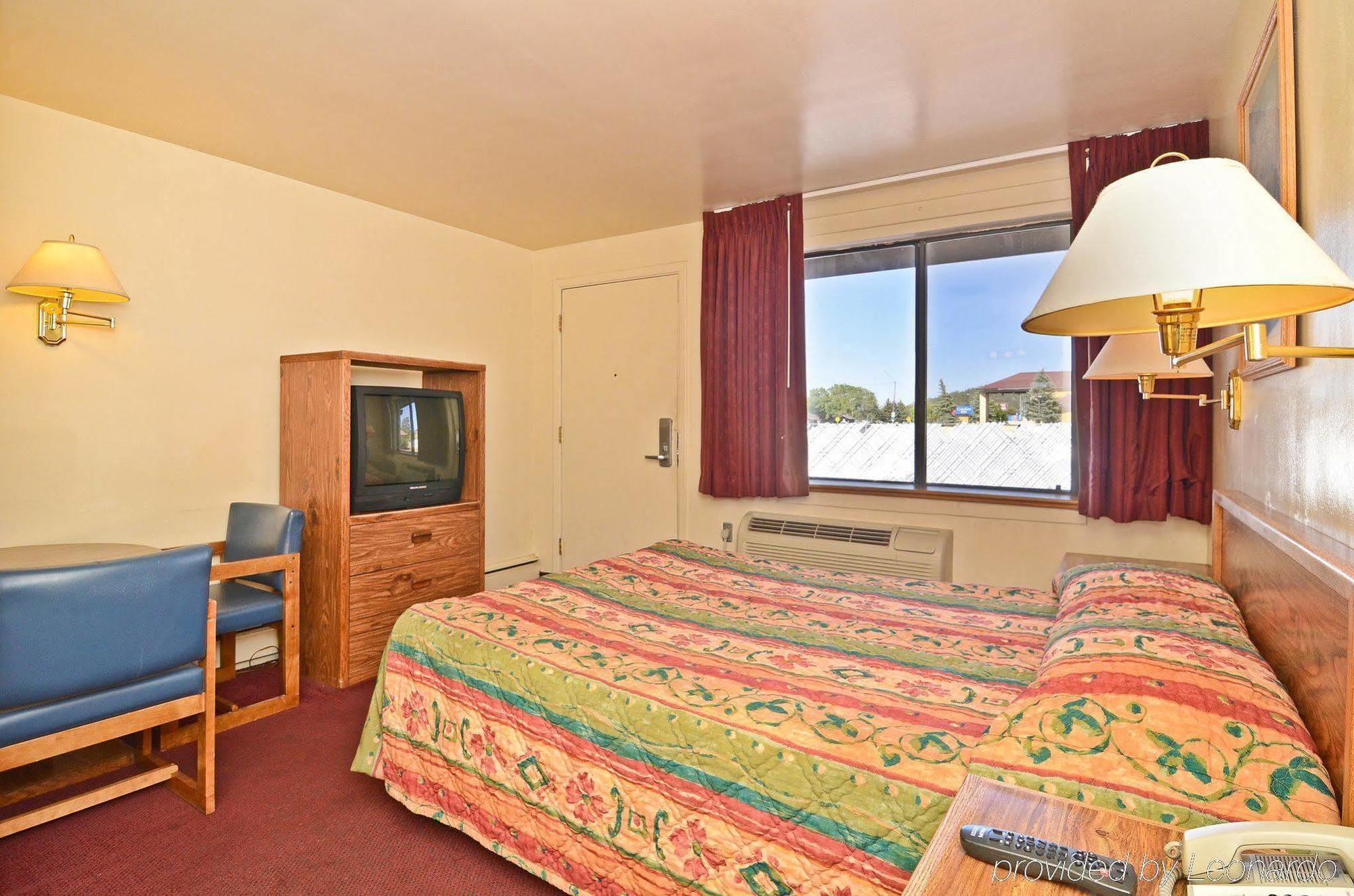 Super 8 By Wyndham Williams West Route 66 - Grand Canyon Area الغرفة الصورة
